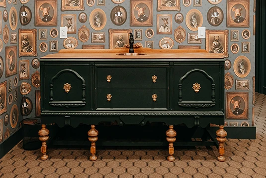 Room 00: The Chamber of Vice, bathroom sink