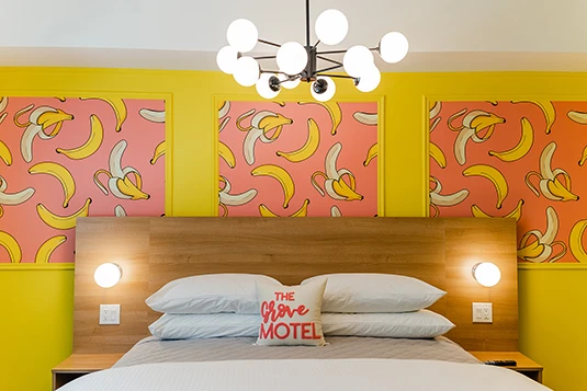 Room 17: The Comedian