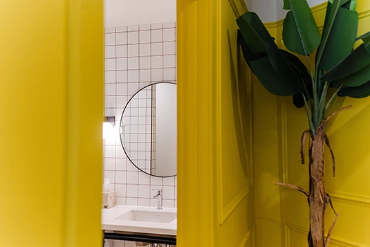 Room 17: The Comedian