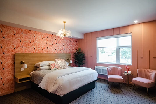 Room 22: Let's Flamingale