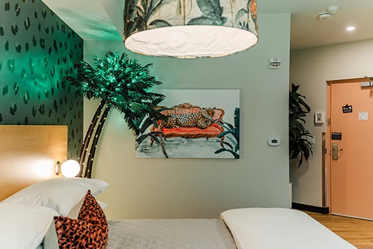 Room 24: Welcome To The Jungle