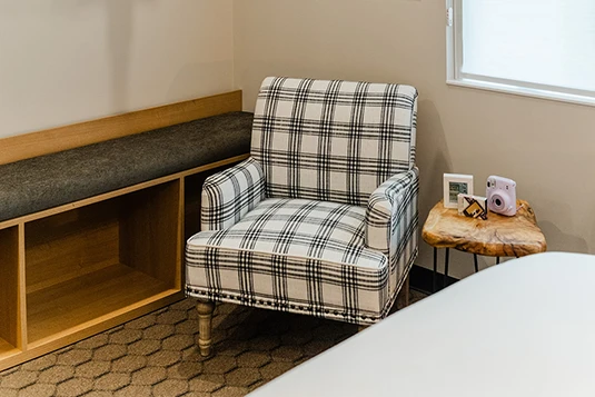 Room 25: Do You Like Big Bucks?