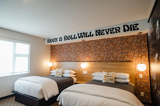 Room 27: Johnny B. Good