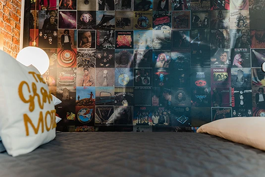 Room 27: Johnny B. Good