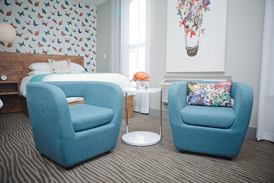 Room 10: Butter-fly Away, seating area