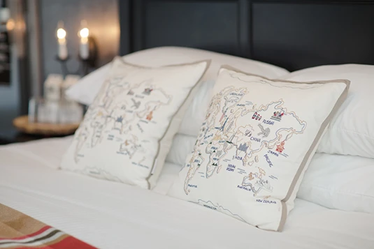 Room 12: For The Love of Money, fluffy linens