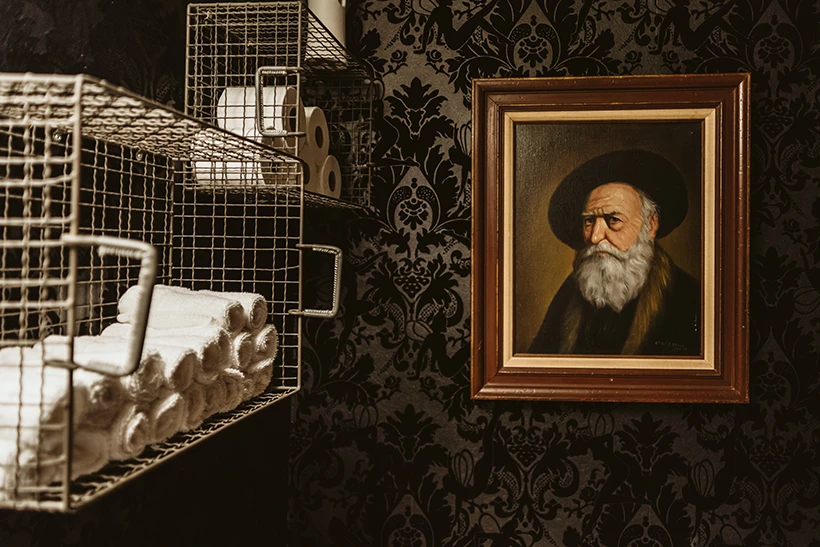 The Grove Hotel, washroom