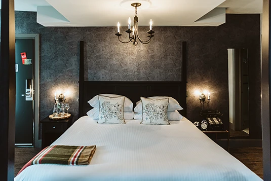 Room 12: For The Love of Money, king bed